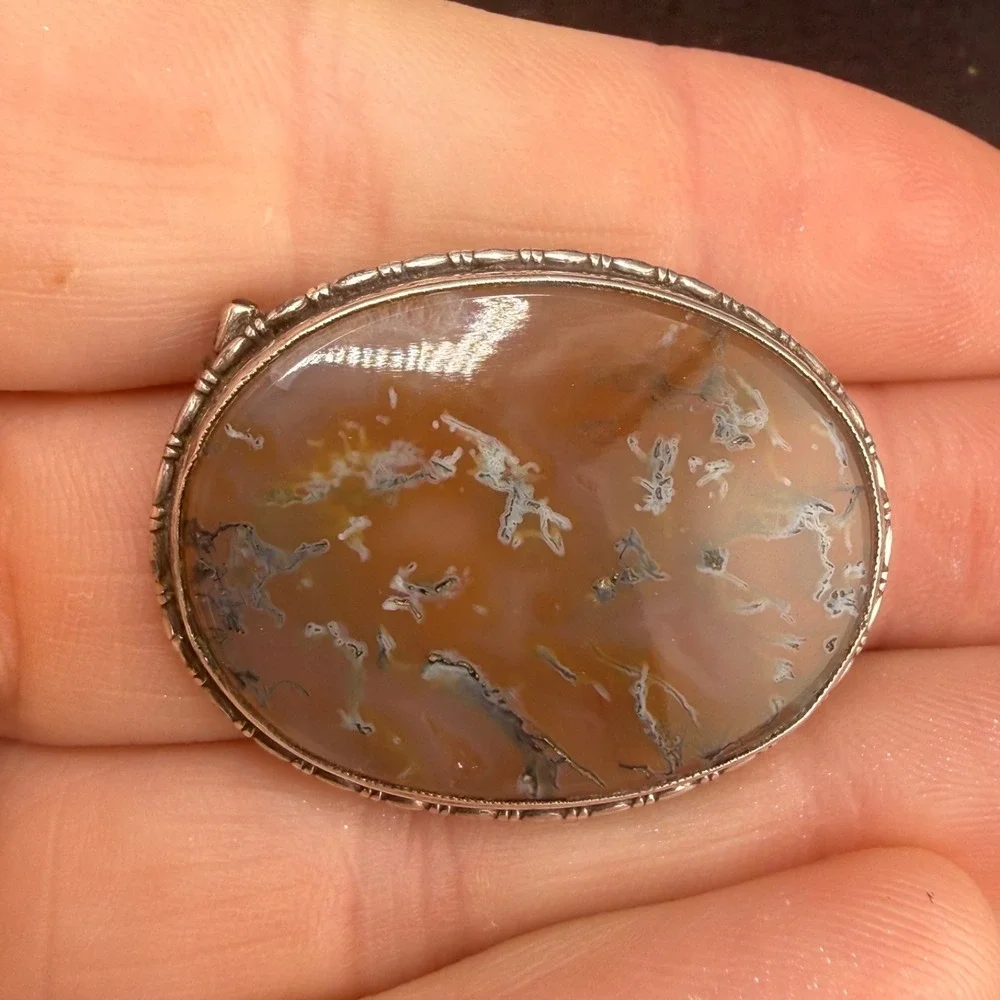 Vintage Estate Brooch Silver Tone Polished Stone Oval Nature Western